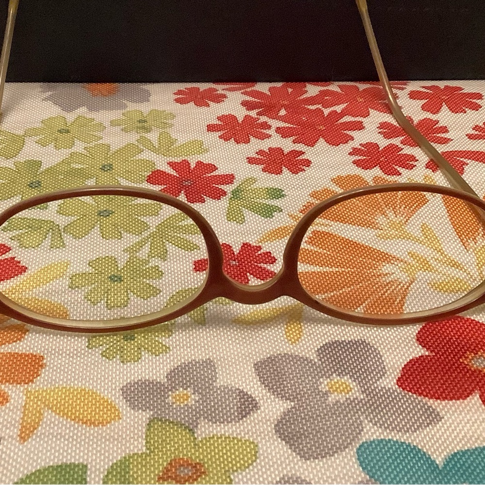 Calvin Klein Tortoise Frames, Extremely Lightweig… - image 5